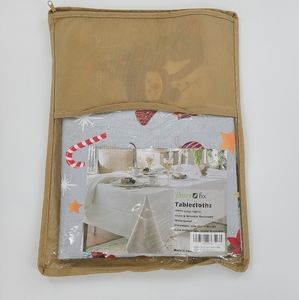 CHRISTMAS TREE FANCY FIX VINYL TABLECLOTH SILVER